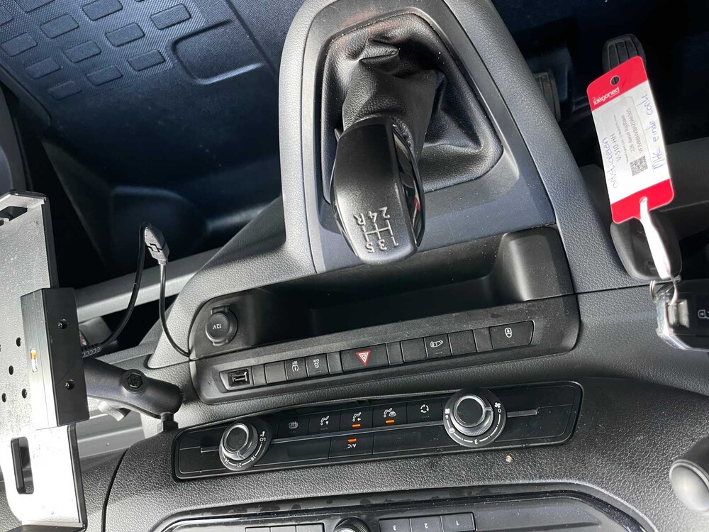 Peugeot Export 226S 1.6 Blue HDI 95 Premium 95hp 2017 Commercial Vehicle (ORIGINAL-GB), V-510-HH