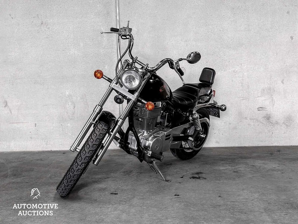 Suzuki LS 650 Savage Motorcycle Chopper 652cc 1992, MN-62-ZT