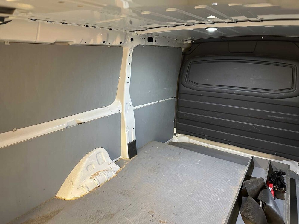 Peugeot Expert 229 2.0 HDI L2H1 Navteq 2 128pk 2016 ORIG-NL, VZ-007-N