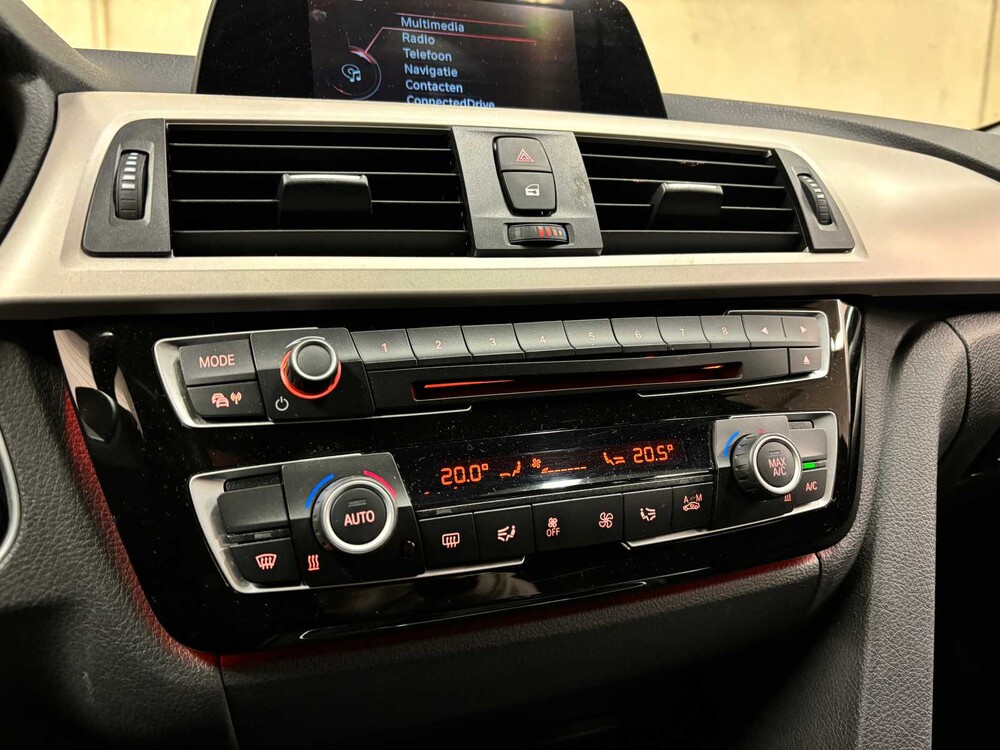 BMW 318i Touring Centennial Executive 136hp 2017 3-Series (ORIGINAL-NL), KZ-621-P