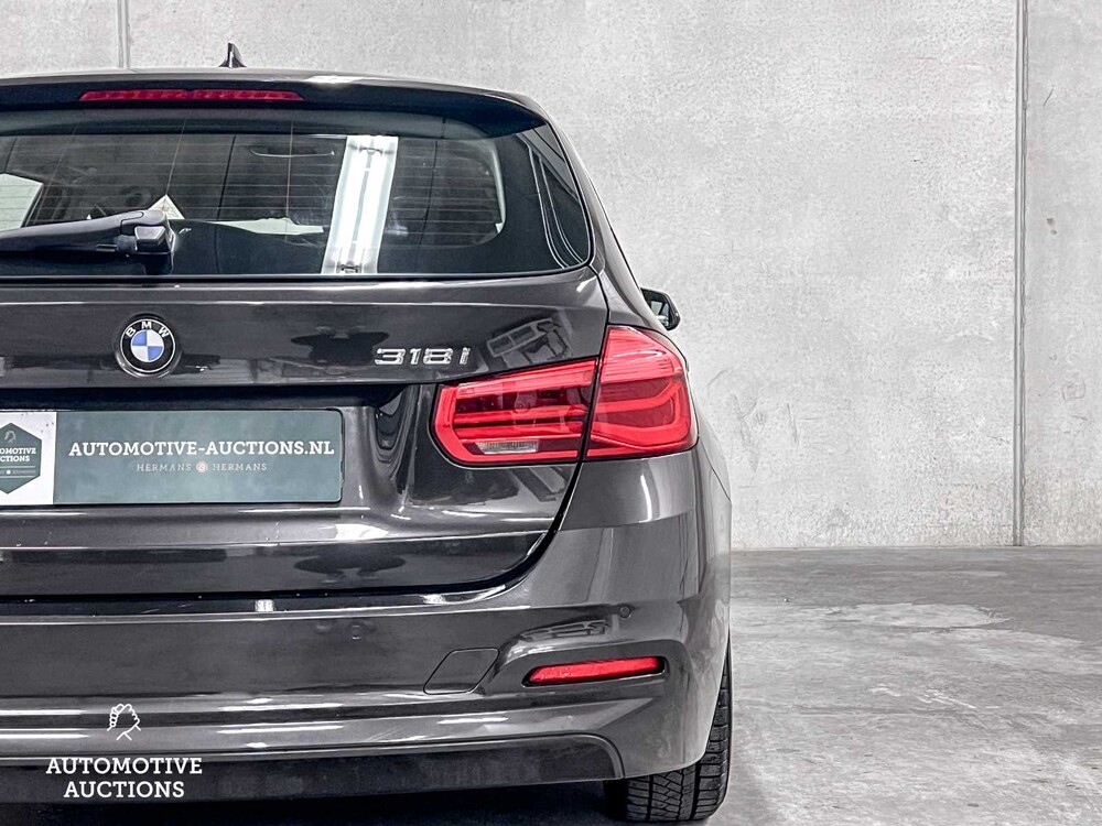 BMW 318i Touring Centennial Executive 136hp 2017 3-Series (ORIGINAL-NL), KZ-621-P