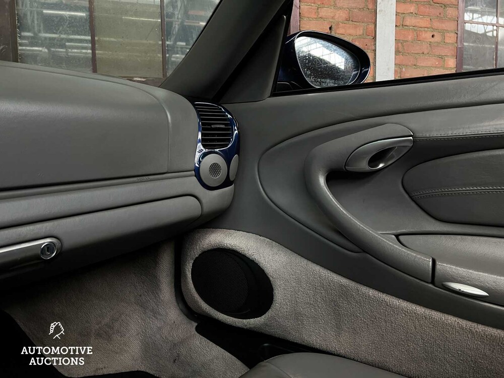 Porsche 911 996 Carrera 4 convertible 3.6 320hp 2002 Youngtimer