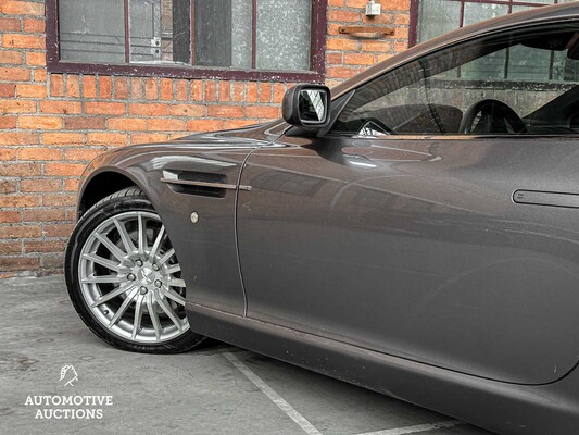 Aston Martin DB9 5.9 V12 457pk 2005 Youngtimer