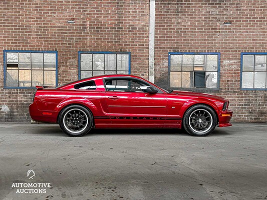 Ford Mustang Coupe 4.0 V6 Deluxe 212pk 2005 -Youngtimer-