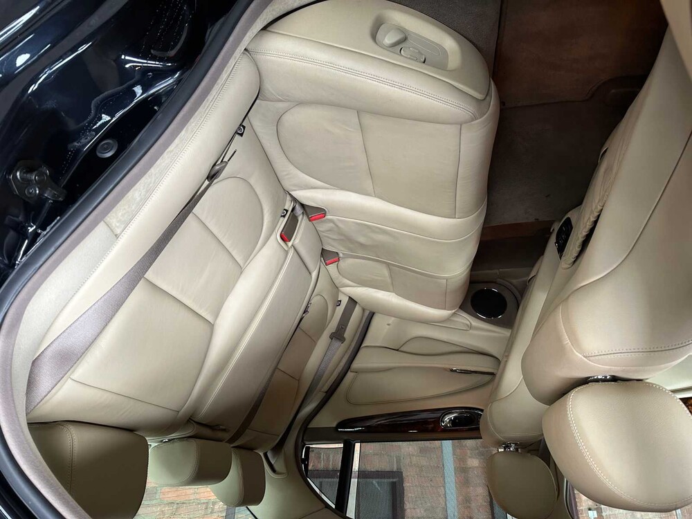 Jaguar XJ8 4.2 V8 298hp 2004 Youngtimer