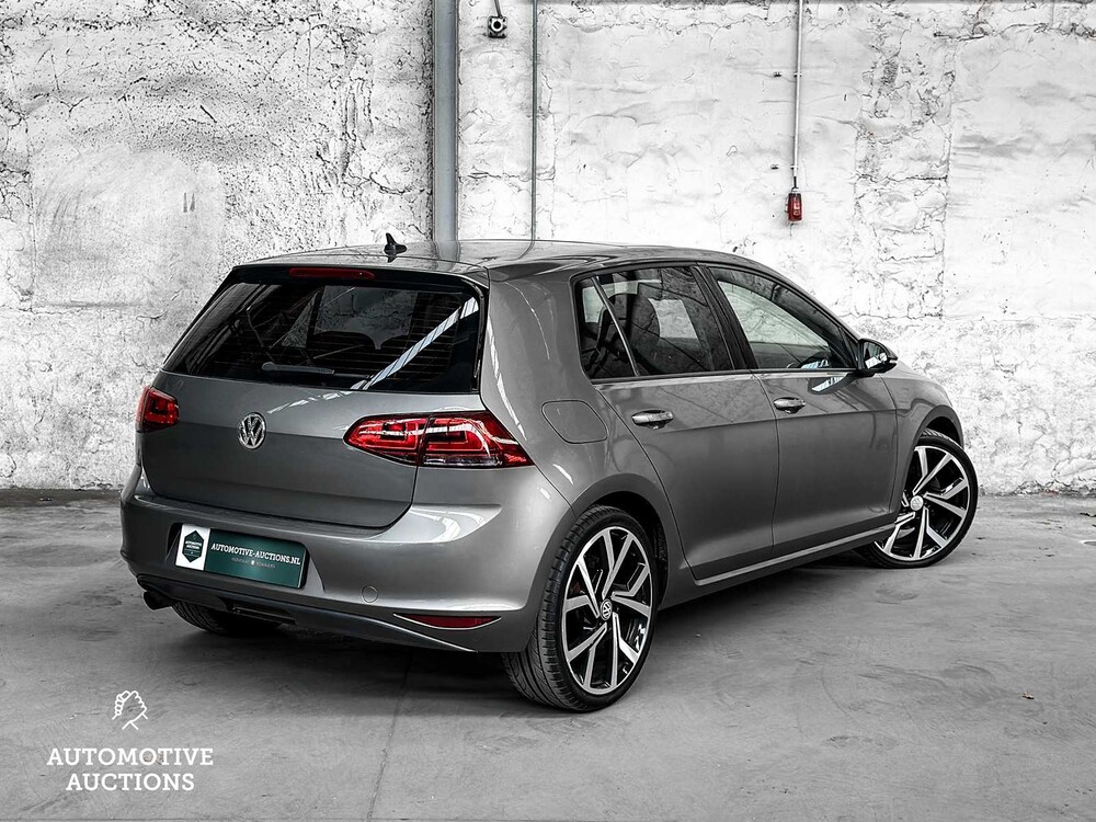 Volkswagen Golf 1.2 TSI Highline 105hp 2013 ORIG NL, 4-KTL-21