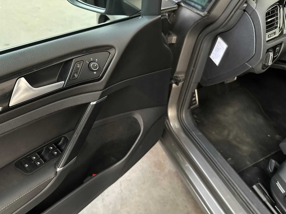 Volkswagen Golf 1.2 TSI Highline 105hp 2013 ORIG NL, 4-KTL-21