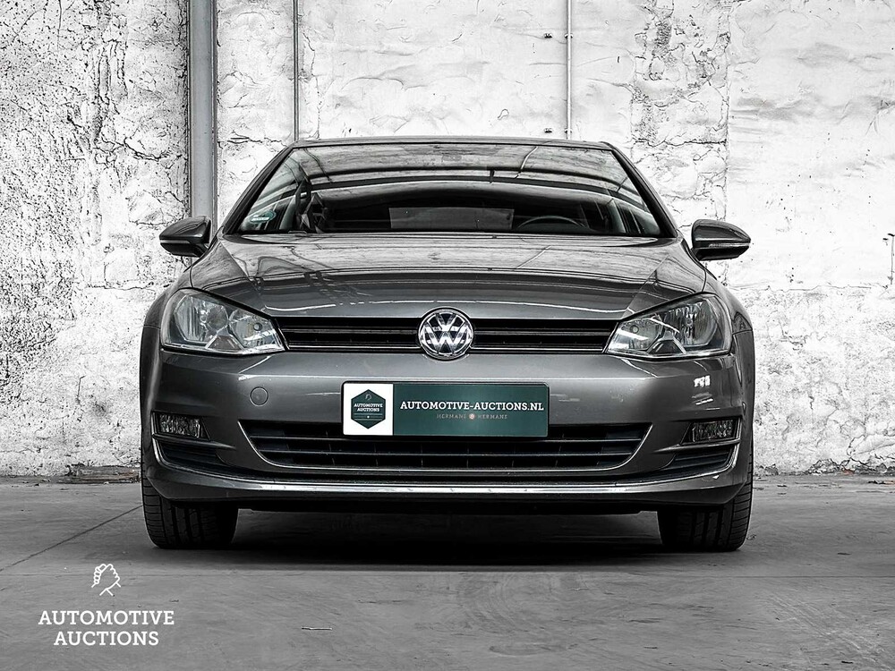 Volkswagen Golf 1.2 TSI Highline 105hp 2013 ORIG NL, 4-KTL-21