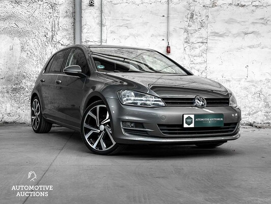 Volkswagen Golf 1.2 TSI Highline 105hp 2013 ORIG NL, 4-KTL-21