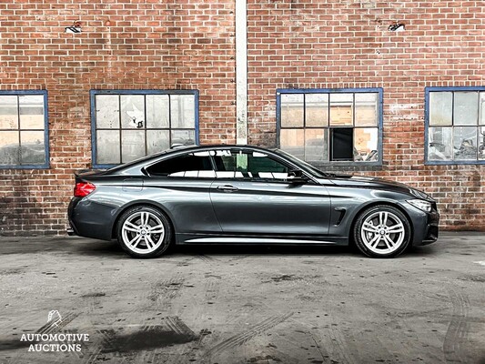 BMW 435i Coupe M-Sport 3.0 L6 306PS 2014 4er