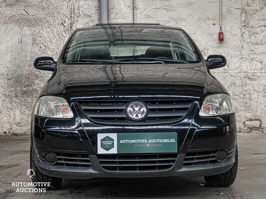 Volkswagen Fox 1.2 Trendline 54PS 2005 -Orig. NL- 79-RZ-LR