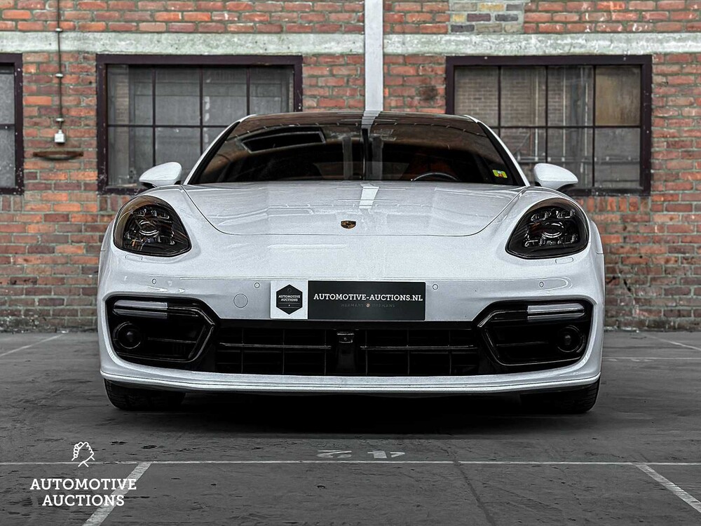 Porsche Panamera Turbo 4.0 V8 549hp Sport-Chrono 2017 -CARBON-