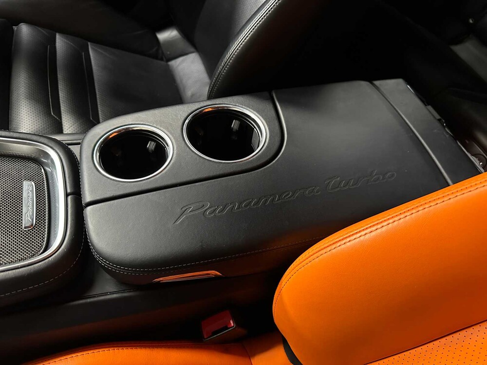 Porsche Panamera Turbo 4.0 V8 549hp Sport-Chrono 2017 -CARBON-