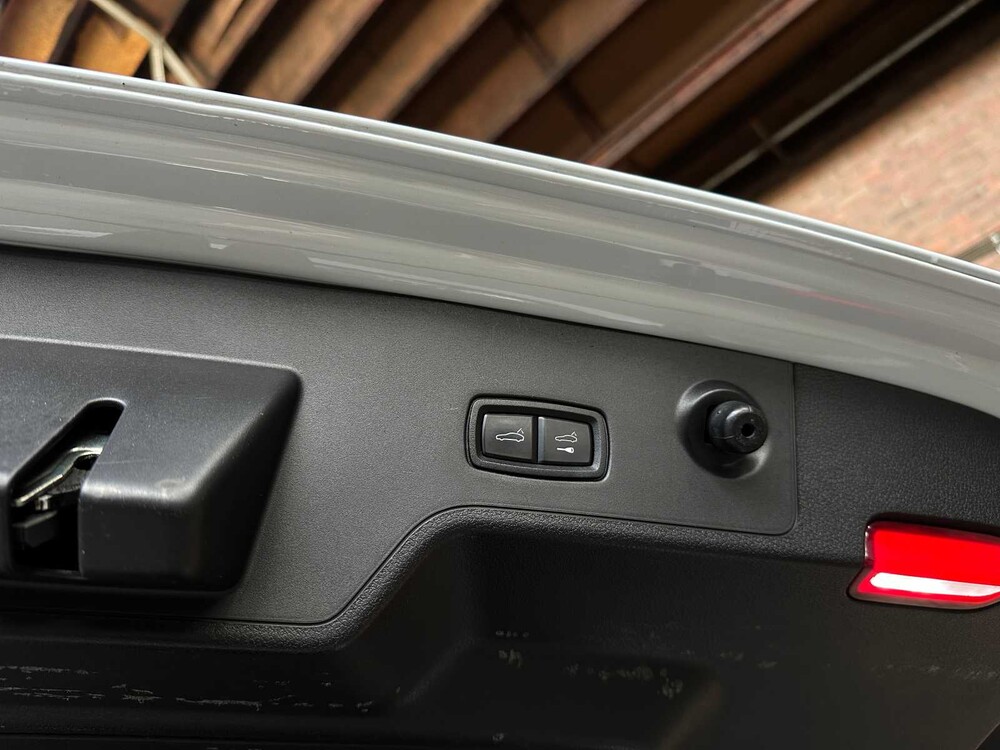 Porsche Panamera Turbo 4.0 V8 549hp Sport-Chrono 2017 -CARBON-