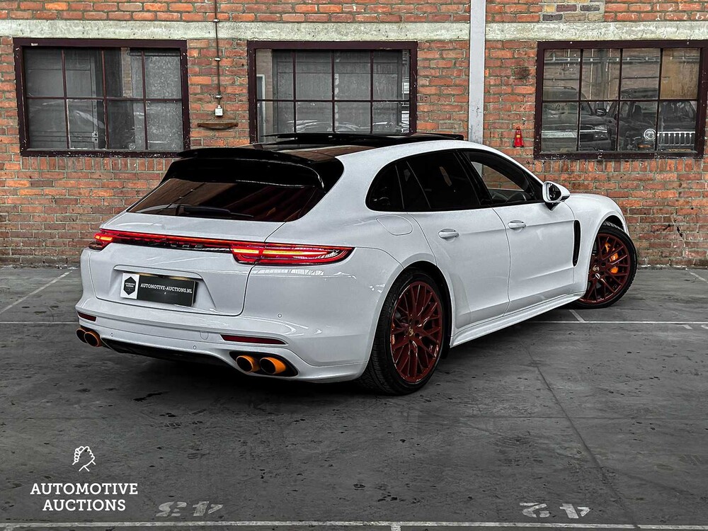 Porsche Panamera Turbo 4.0 V8 549hp Sport-Chrono 2017 -CARBON-