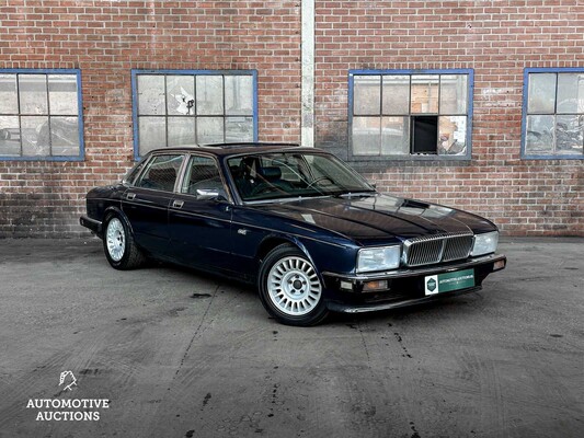 Daimler 4.0 L6 238hp 1990 -Youngtimer