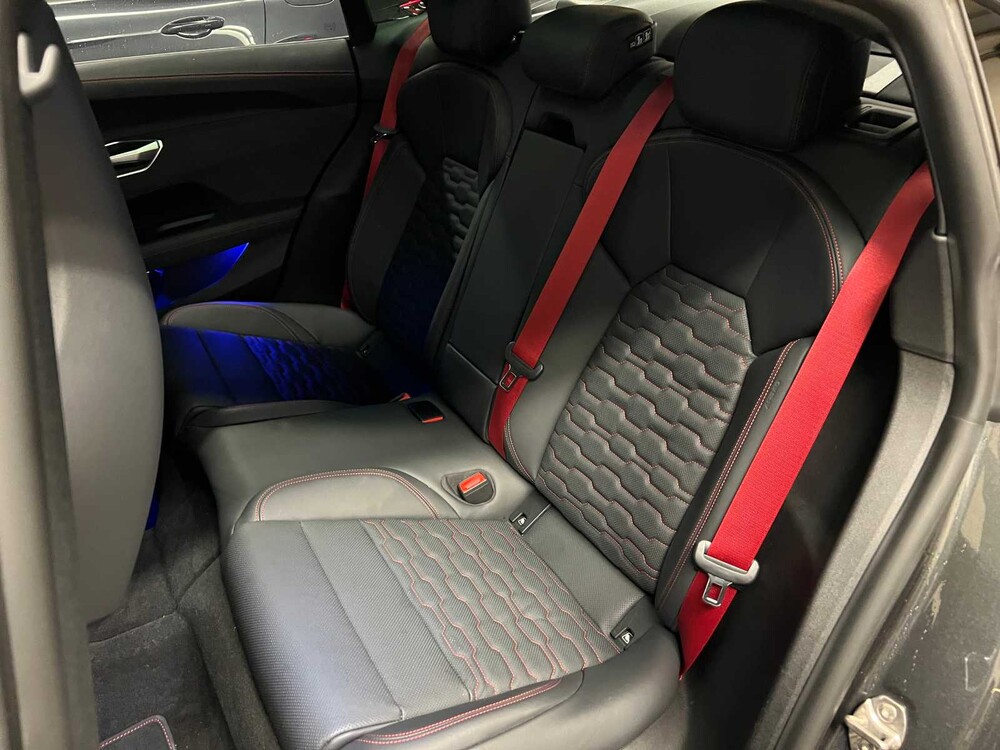 Audi e-tron GT RS 600PS 93kWh 2022 CARBON, R-654-GP