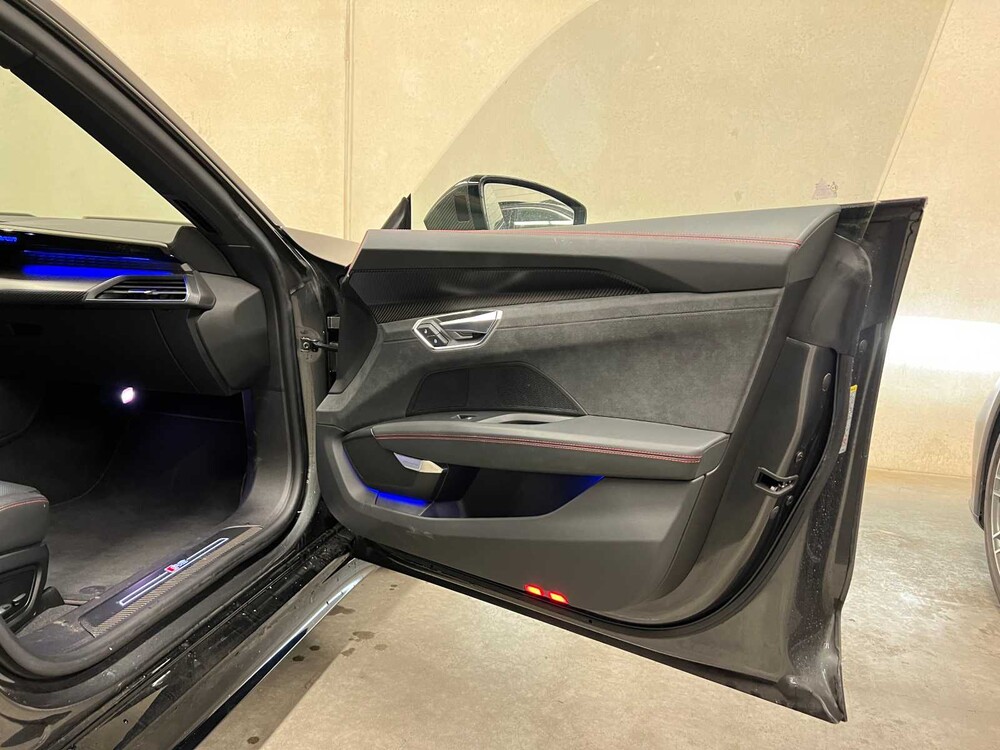 Audi e-tron GT RS 600PS 93kWh 2022 CARBON, R-654-GP