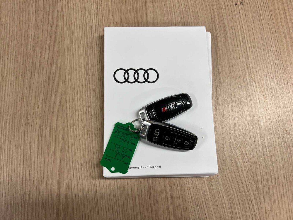 Audi e-tron GT RS 600PS 93kWh 2022 CARBON, R-654-GP