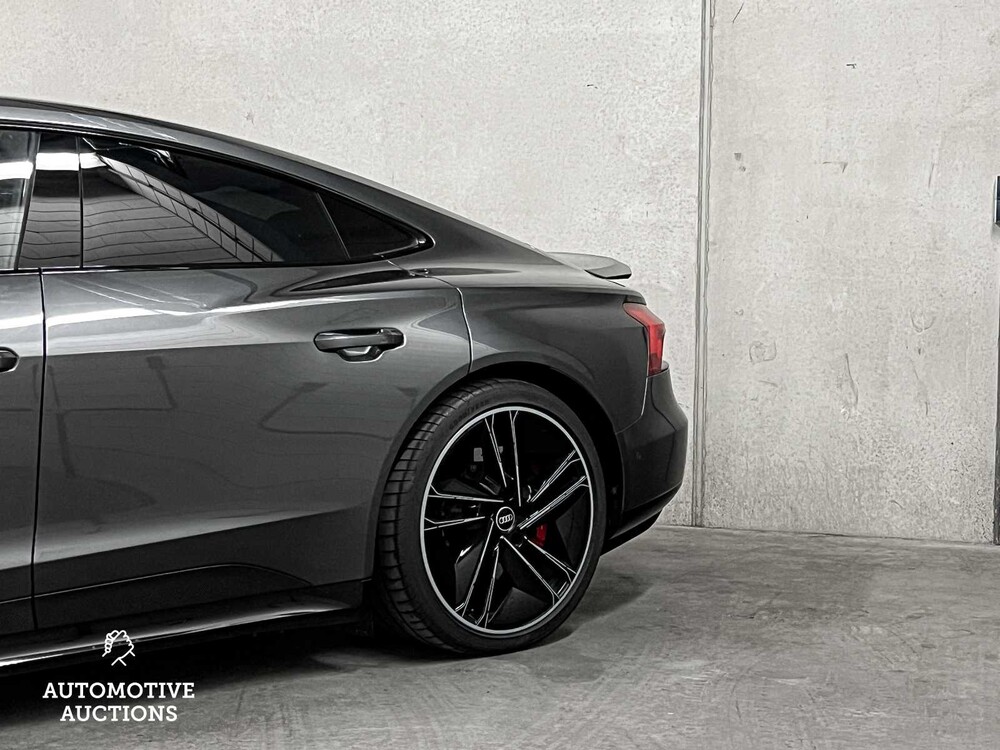 Audi e-tron GT RS 600PS 93kWh 2022 CARBON, R-654-GP