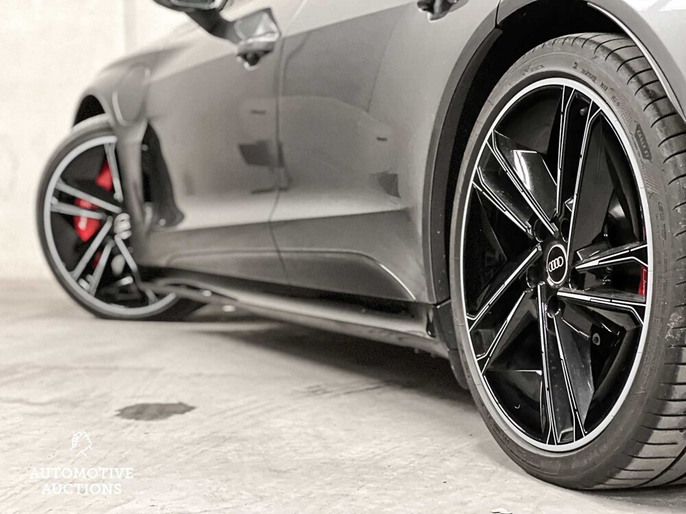 Audi e-tron GT RS 600PS 93kWh 2022 CARBON, R-654-GP