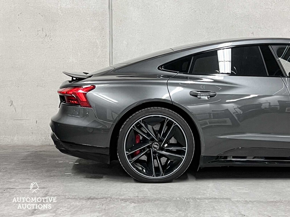 Audi e-tron GT RS 600PS 93kWh 2022 CARBON, R-654-GP