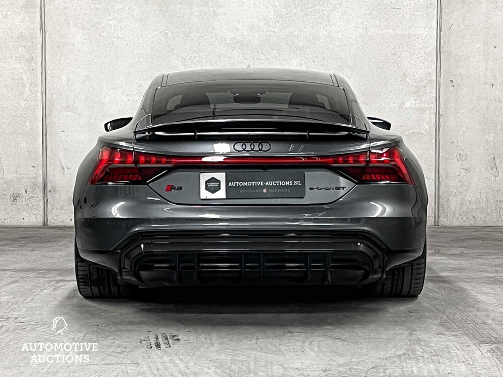 Audi e-tron GT RS 600PS 93kWh 2022 CARBON, R-654-GP