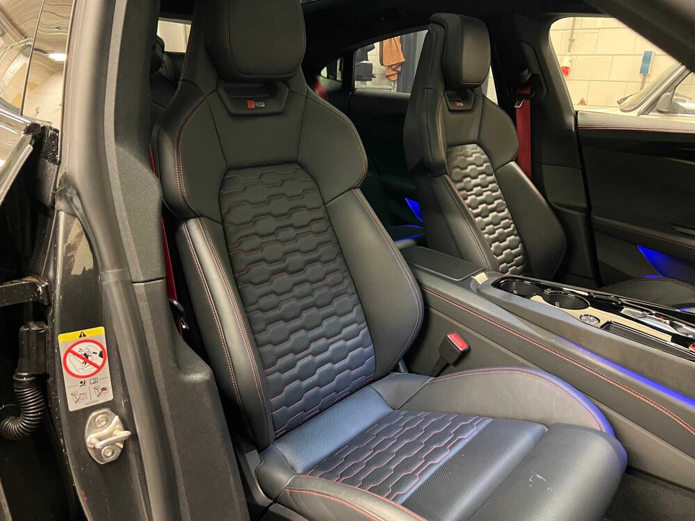 Audi e-tron GT RS 600PS 93kWh 2022 CARBON, R-654-GP