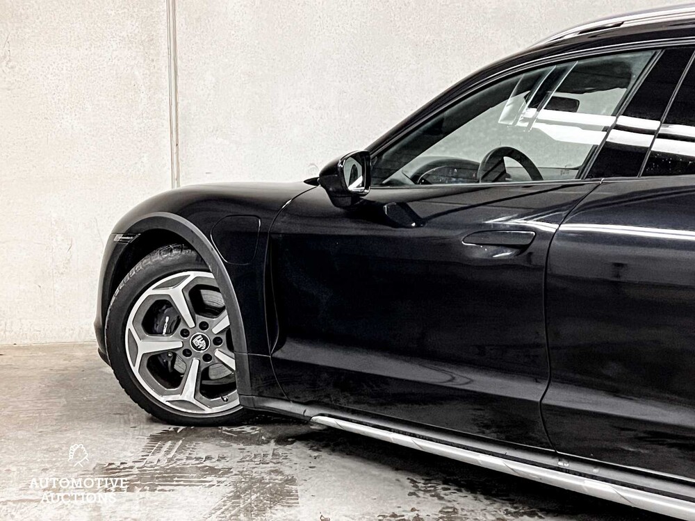 Porsche Taycan Cross Turismo 4 93 kWh 381PS 2021 (ORIGINAL-DE), N-597-HK