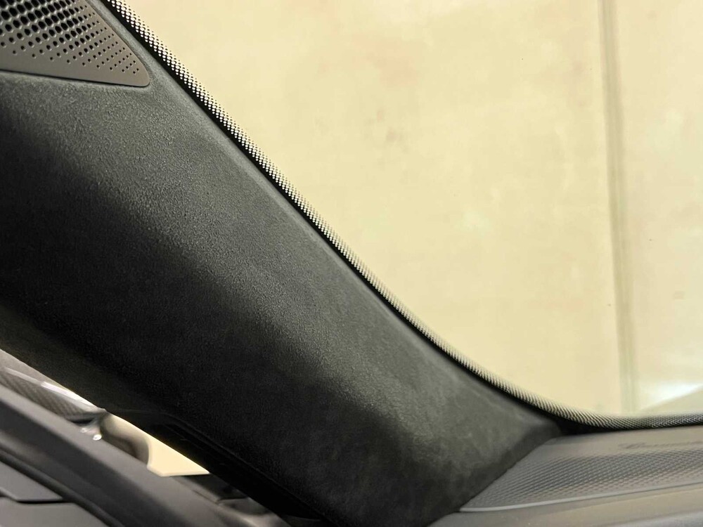 Porsche Taycan Turbo S 93 kWh Sport-Chrono 761PS 2020 (Original-NL + 1. Besitzer), H-112-RD