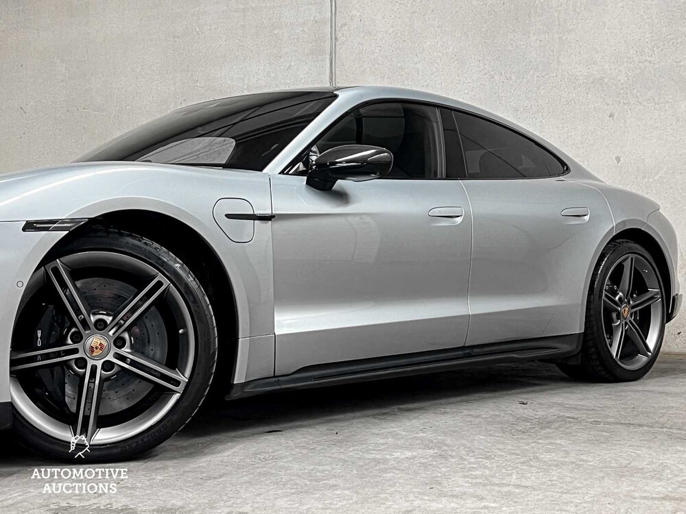 Porsche Taycan Turbo S 93 kWh Sport-Chrono 761PS 2020 (Original-NL + 1. Besitzer), H-112-RD