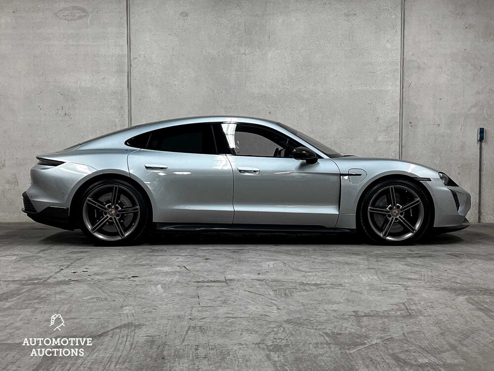 Porsche Taycan Turbo S 93 kWh Sport-Chrono 761PS 2020 (Original-NL + 1. Besitzer), H-112-RD