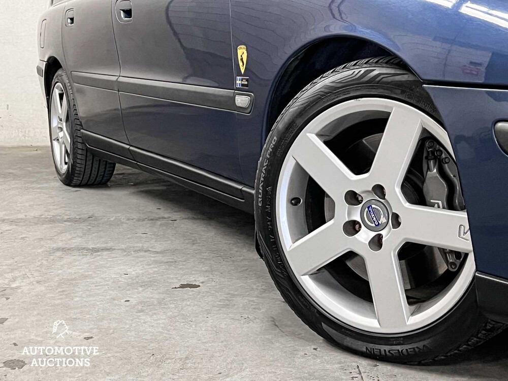 Volvo V70 2.5 R 299pk 2003pk, 61-PNB-1  Youngtimer