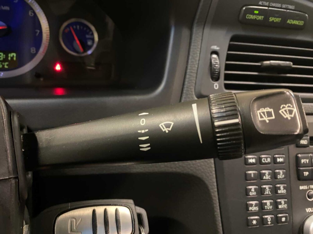 Volvo V70 2.5 R 299pk 2003pk, 61-PNB-1  Youngtimer