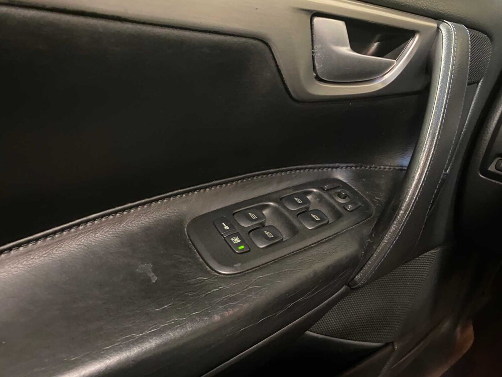 Volvo V70 2.5 R 299pk 2003pk, 61-PNB-1  Youngtimer