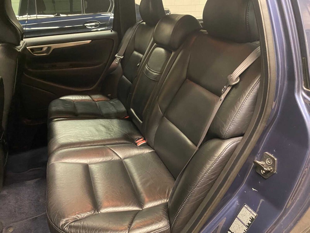 Volvo V70 2.5 R 299pk 2003pk, 61-PNB-1  Youngtimer