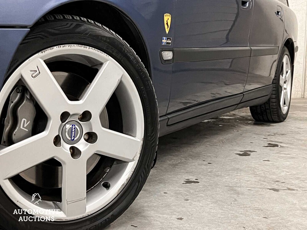 Volvo V70 2.5 R 299pk 2003pk, 61-PNB-1  Youngtimer