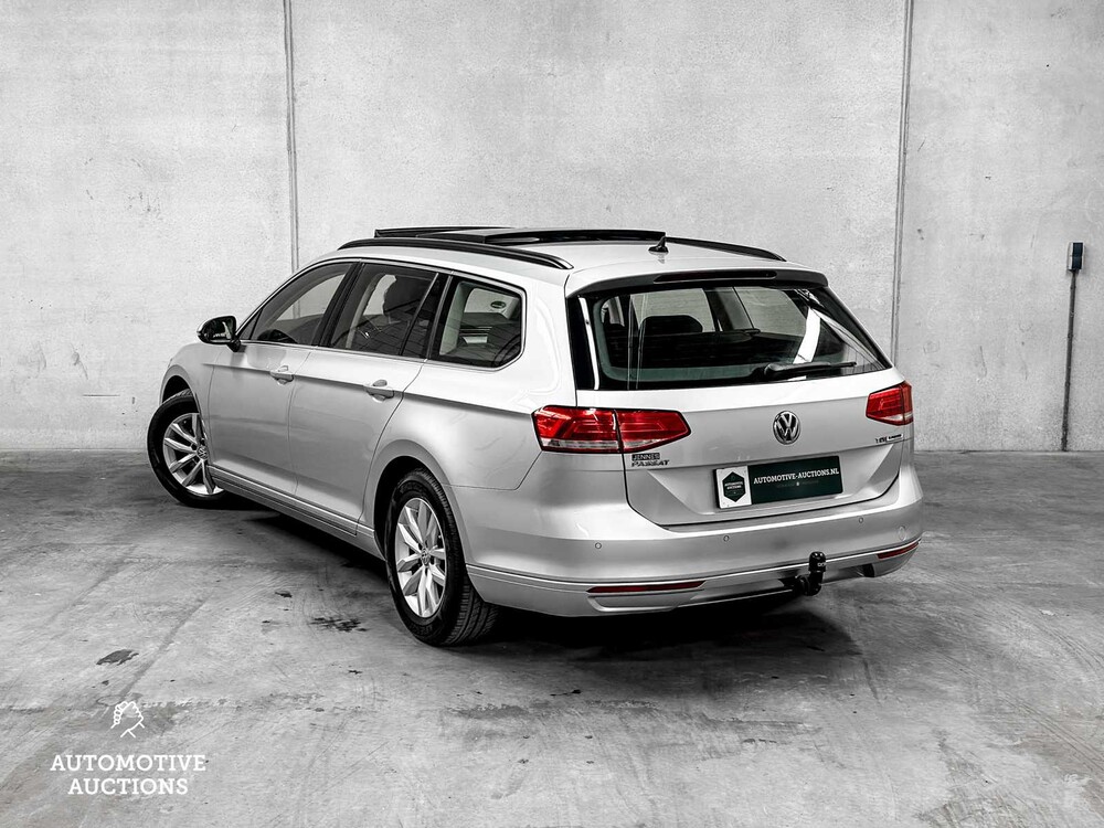 Volkswagen Passat Variant 1.6 TDI Connected Series Plus 120hp 2017, L-560-SZ