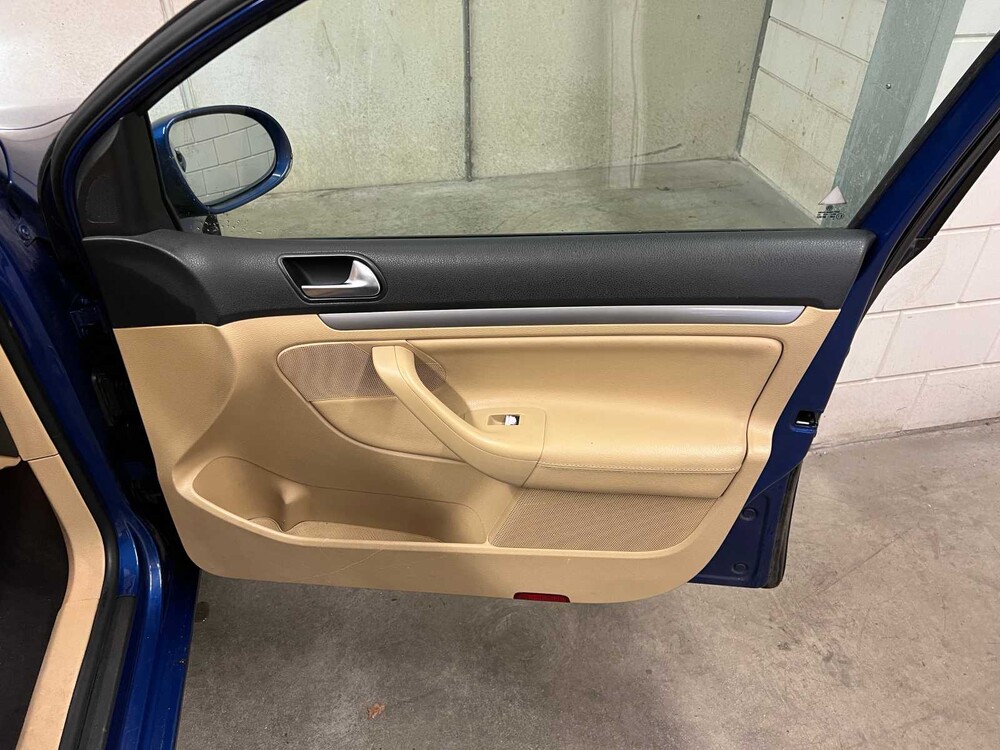 Volkswagen Golf 1.9 TDI 90pk 2005, 24-XD-TL YOUNGTIMER