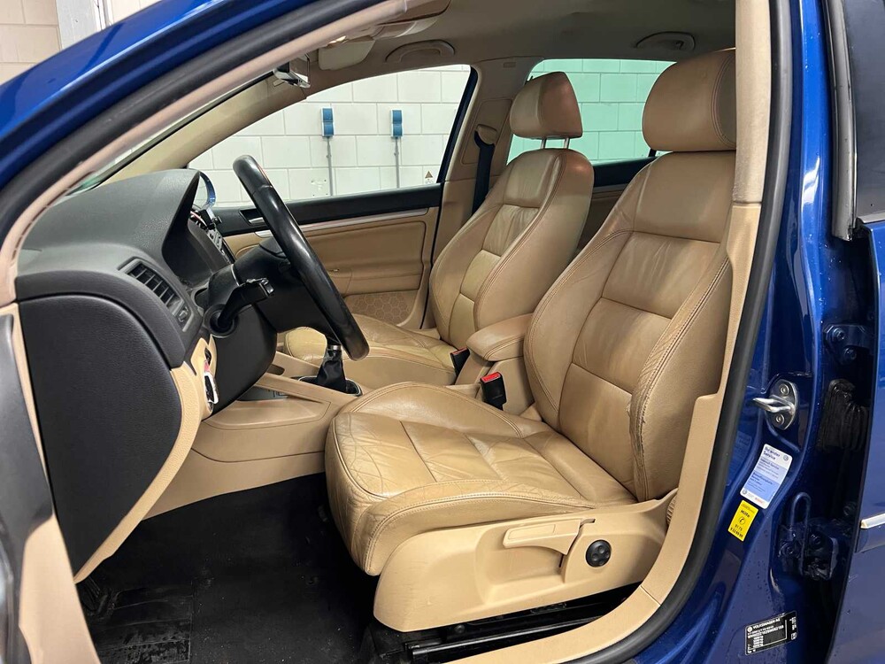 Volkswagen Golf 1.9 TDI 90pk 2005, 24-XD-TL YOUNGTIMER