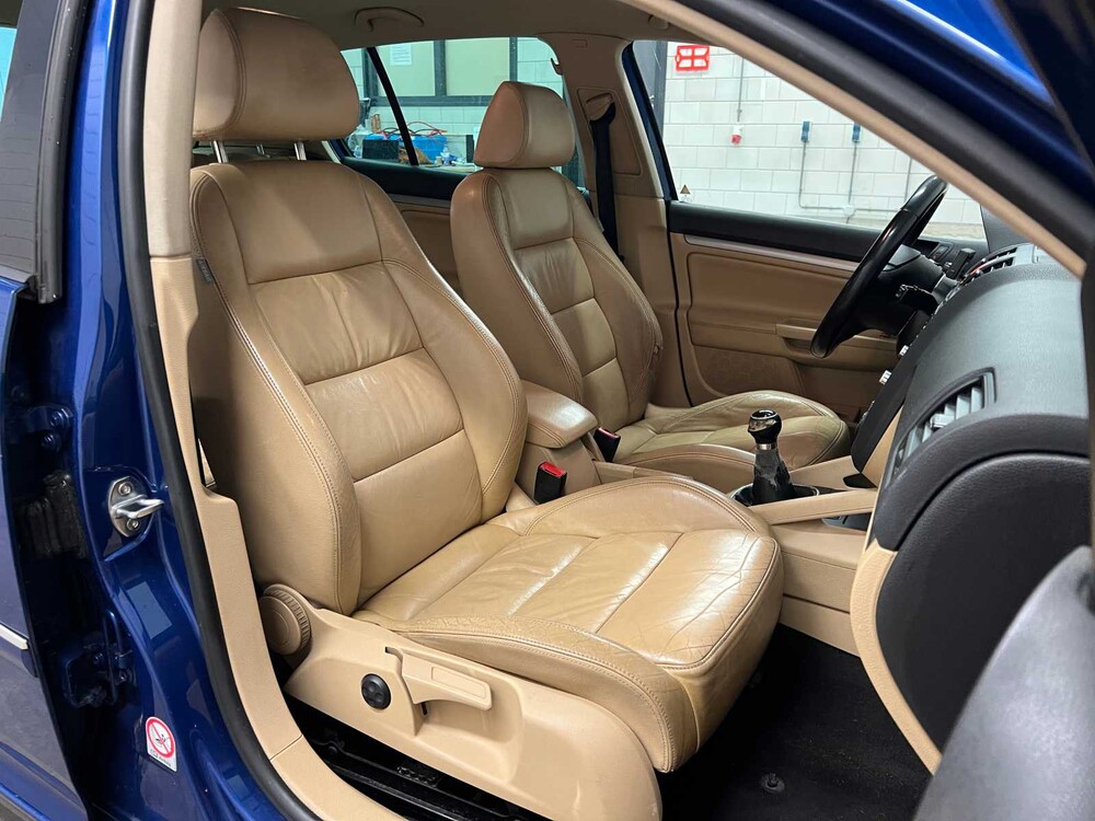 Volkswagen Golf 1.9 TDI 90pk 2005, 24-XD-TL YOUNGTIMER