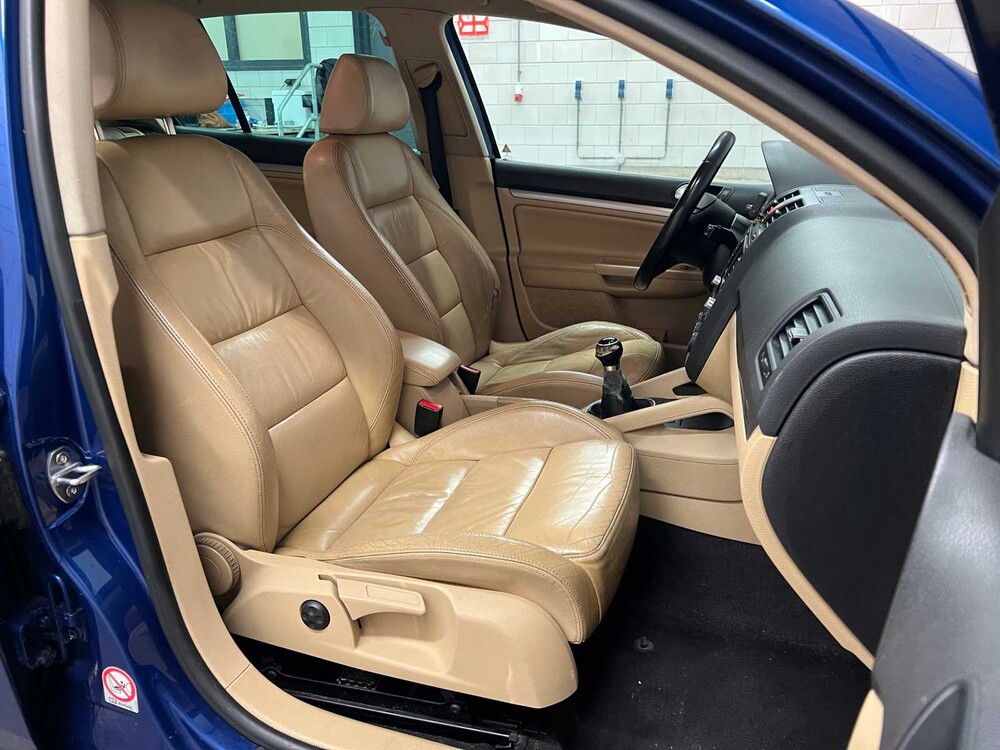 Volkswagen Golf 1.9 TDI 90pk 2005, 24-XD-TL YOUNGTIMER