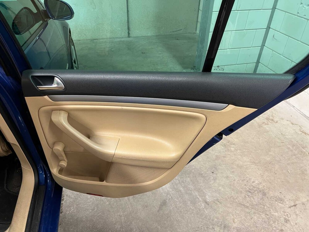 Volkswagen Golf 1.9 TDI 90pk 2005, 24-XD-TL YOUNGTIMER