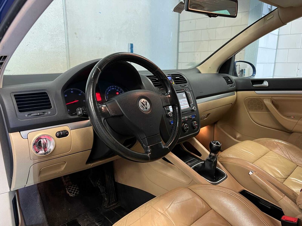 Volkswagen Golf 1.9 TDI 90pk 2005, 24-XD-TL YOUNGTIMER