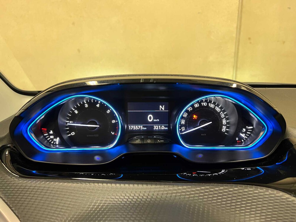 Peugeot 2008 1.2 VTi Allure Pack Premium Plus 2014 (Origineel-NL), 5-TPG-33