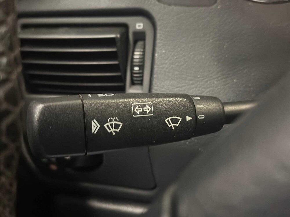 Mercedes-Benz SLK32 AMG Cabriolet 354pk 2002 SLK-Klasse -Youngtimer-