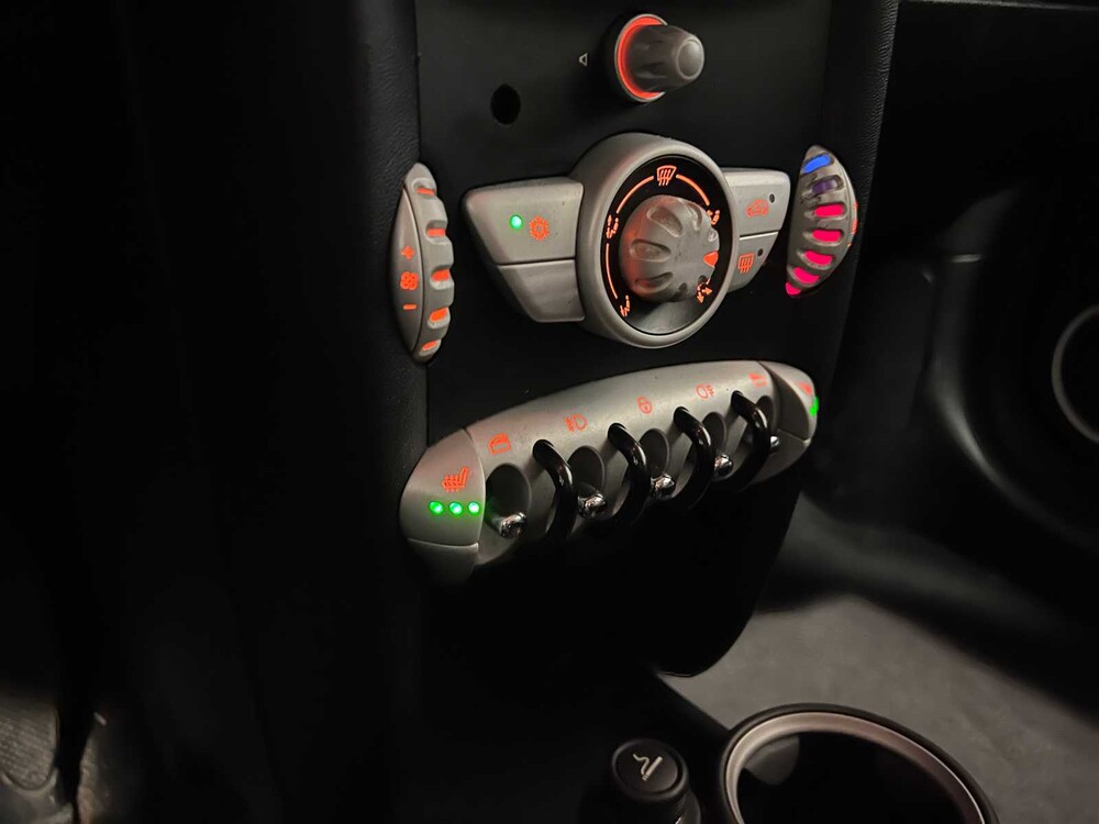 Mini Clubman R55 Chili 1.6 120pk 2008 -British Racing Green-, GK-799-L -Youngtimer-