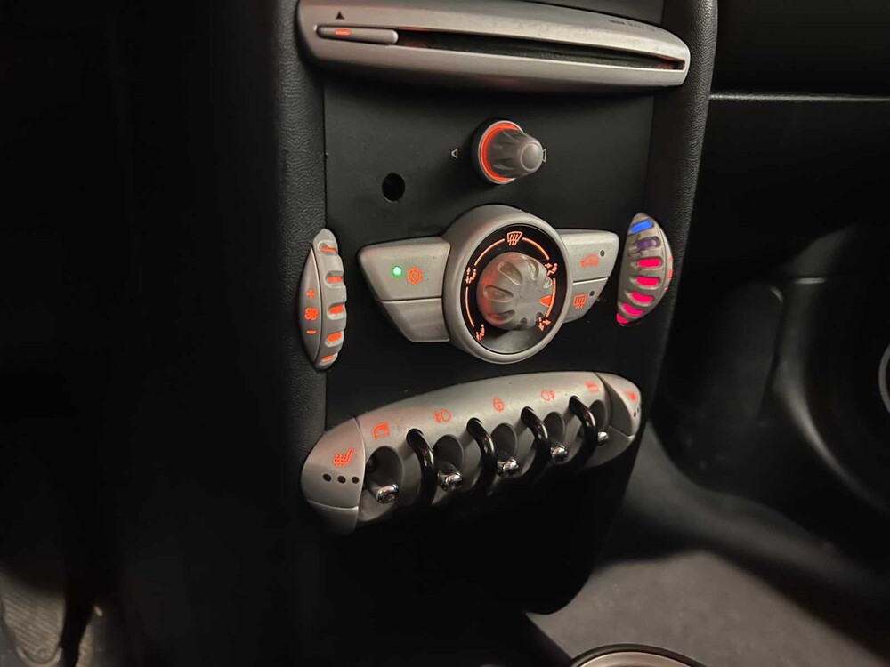 Mini Clubman R55 Chili 1.6 120pk 2008 -British Racing Green-, GK-799-L -Youngtimer-