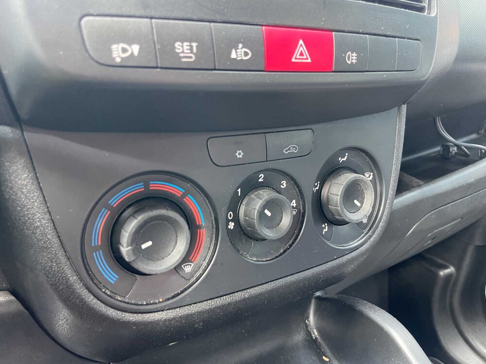 Opel Combo 1.3 CDTi L2H1 Edition 95pk 2018 Bedrijfswagen (Origineel-NL), V-114-TN