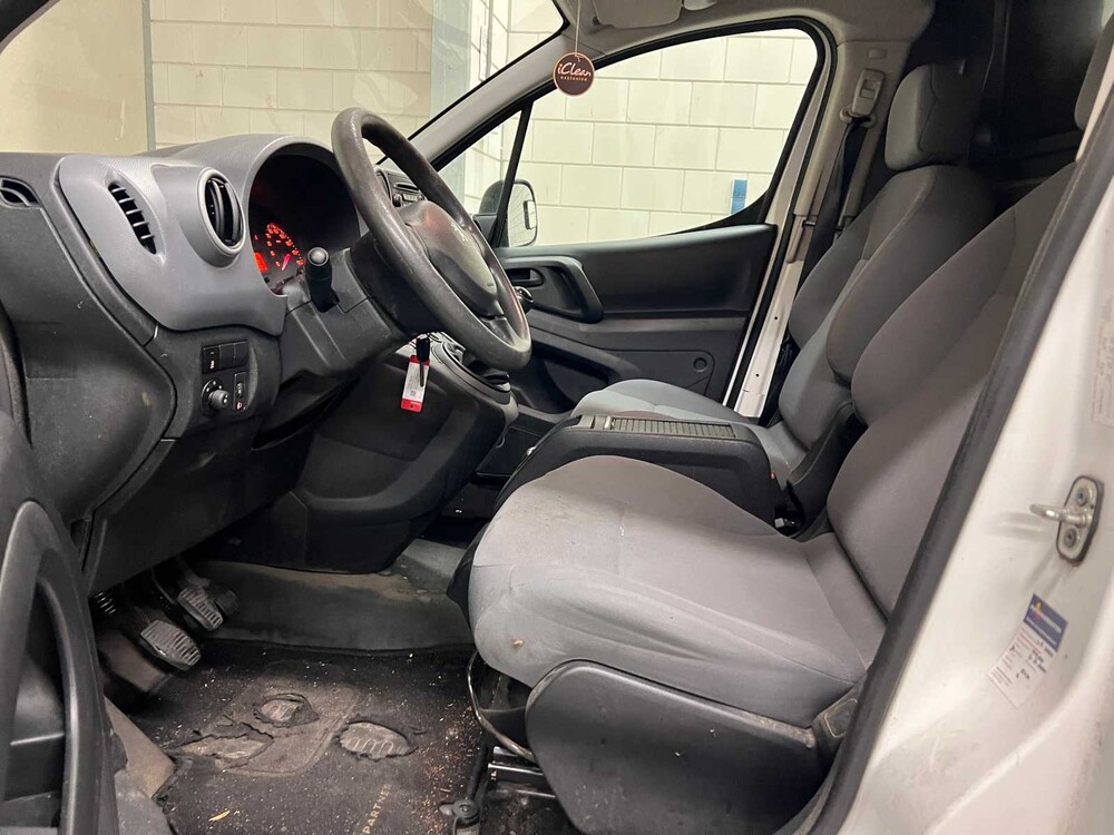 Peugeot Partner 122 1.6 HDI L1XT Profit + 90PS 2015 Nutzfahrzeug (Original-NL), VR-740-N